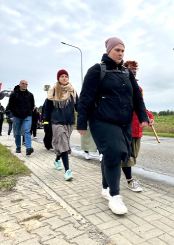 VI Piesza Pielgrzymka Tradycji do Wąwolnicy, 2025 — fotografia 61