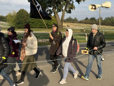 VI Piesza Pielgrzymka Tradycji do Wąwolnicy, 2025 — fotografia 78