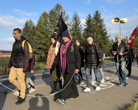 VI Piesza Pielgrzymka Tradycji do Wąwolnicy, 2025 — fotografia 87