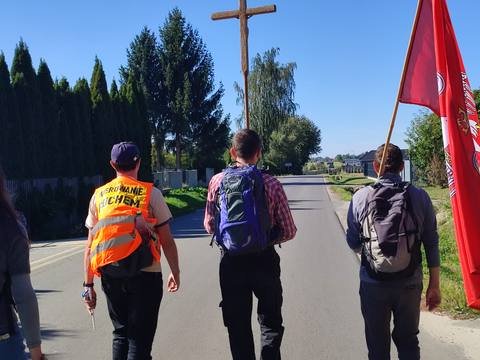 VII Piesza Pielgrzymka Tradycji do Wąwolnicy, 2026 – fotografia 34